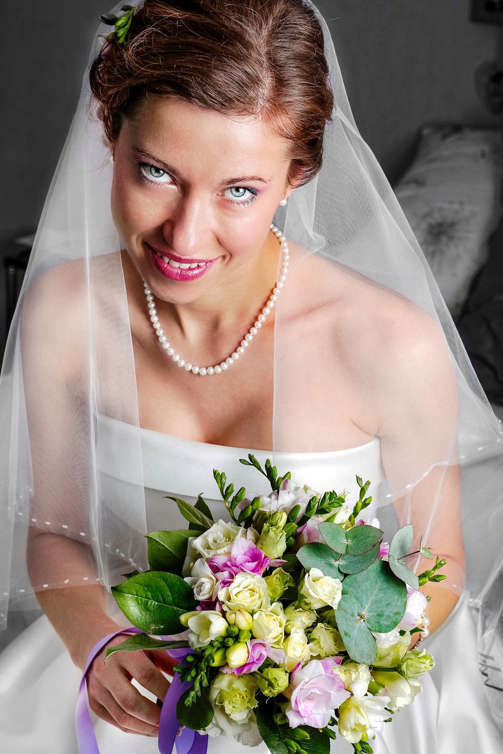 Portrait de mariée avec bouquet photographié à Cahors